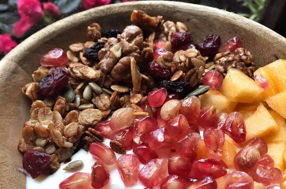 Granola and gourmet shops, a perfect match