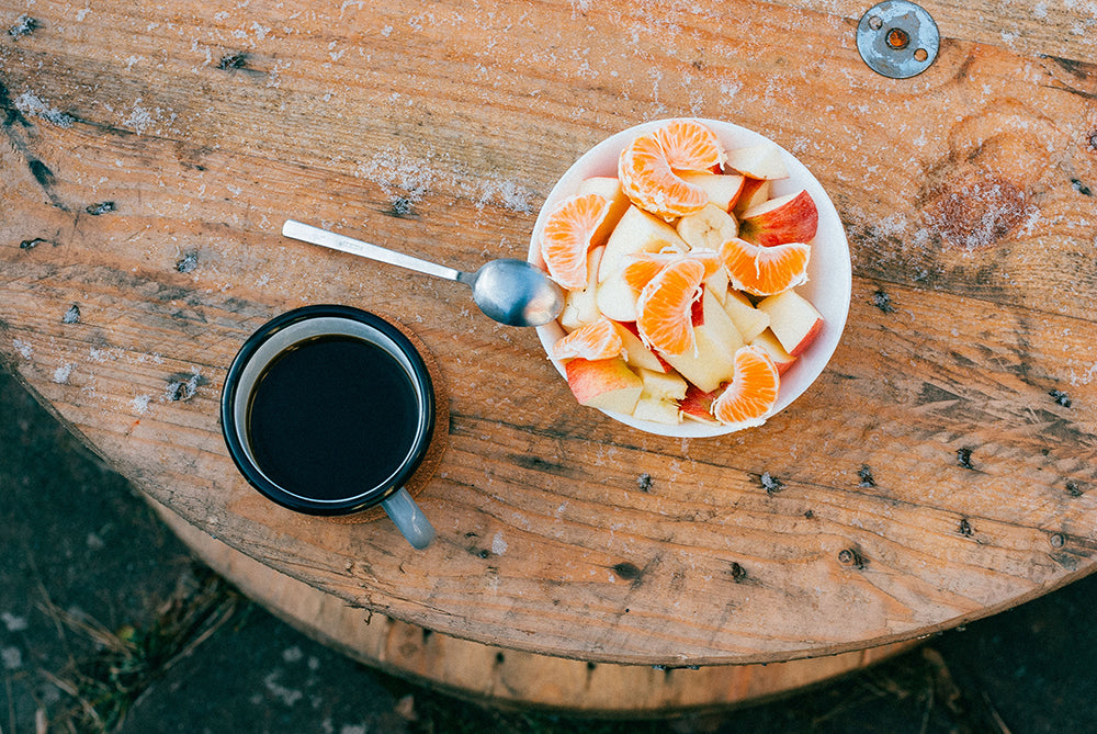 Granola y macedonia de frutas, la merienda perfecta